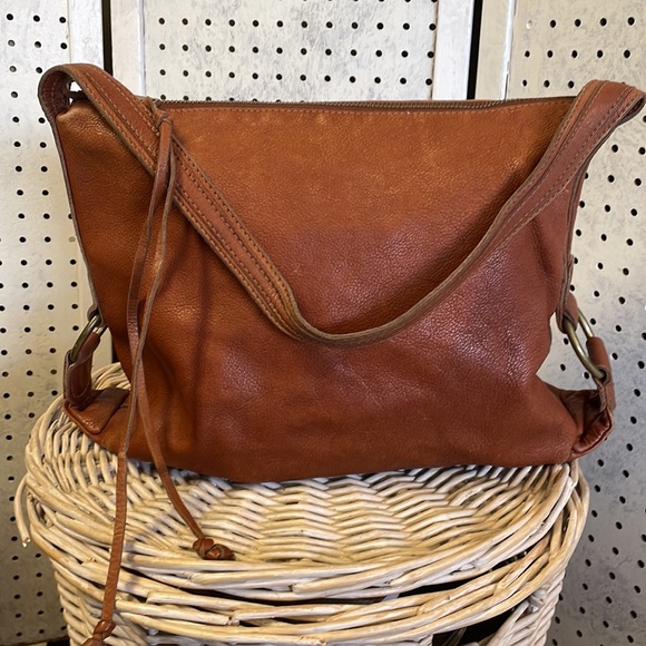 Banana Republic leather - Picture 12 of 13